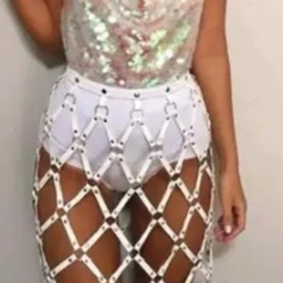 Holographic purple/blue/pink harness skirt size S - Picture 4 of 5